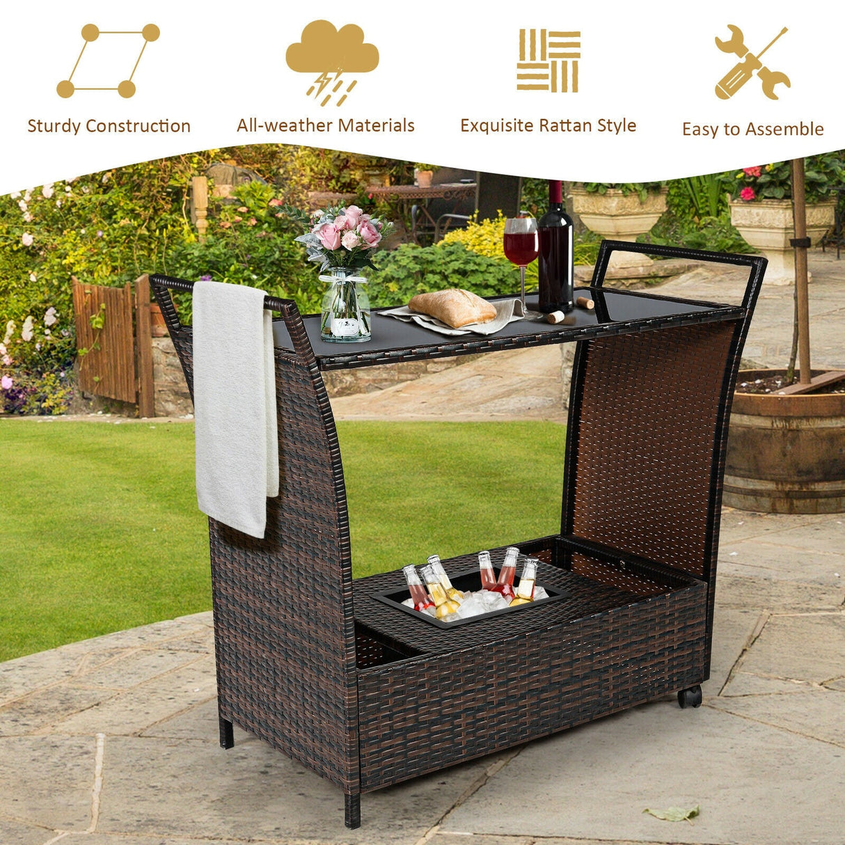 Carrito de bar de ratán para patio con superficie de cristal y asa