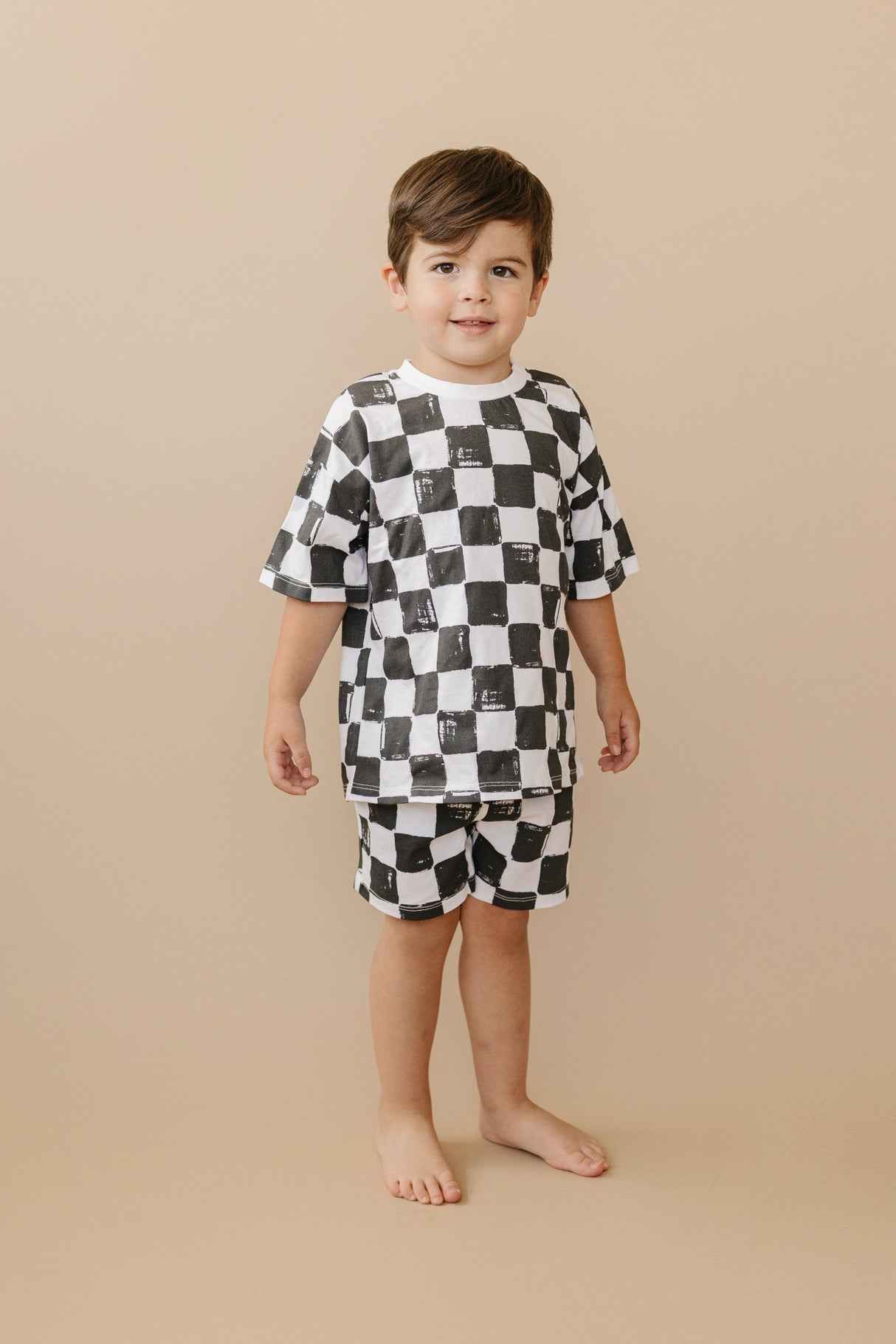 Conjunto de shorts a cuadros blancos y negros de algodón orgánico