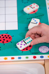 Dominoes de juego brillante