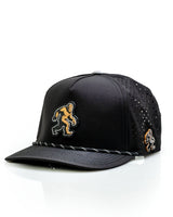 Sasquatch Black - Gorra Trucker Perforada