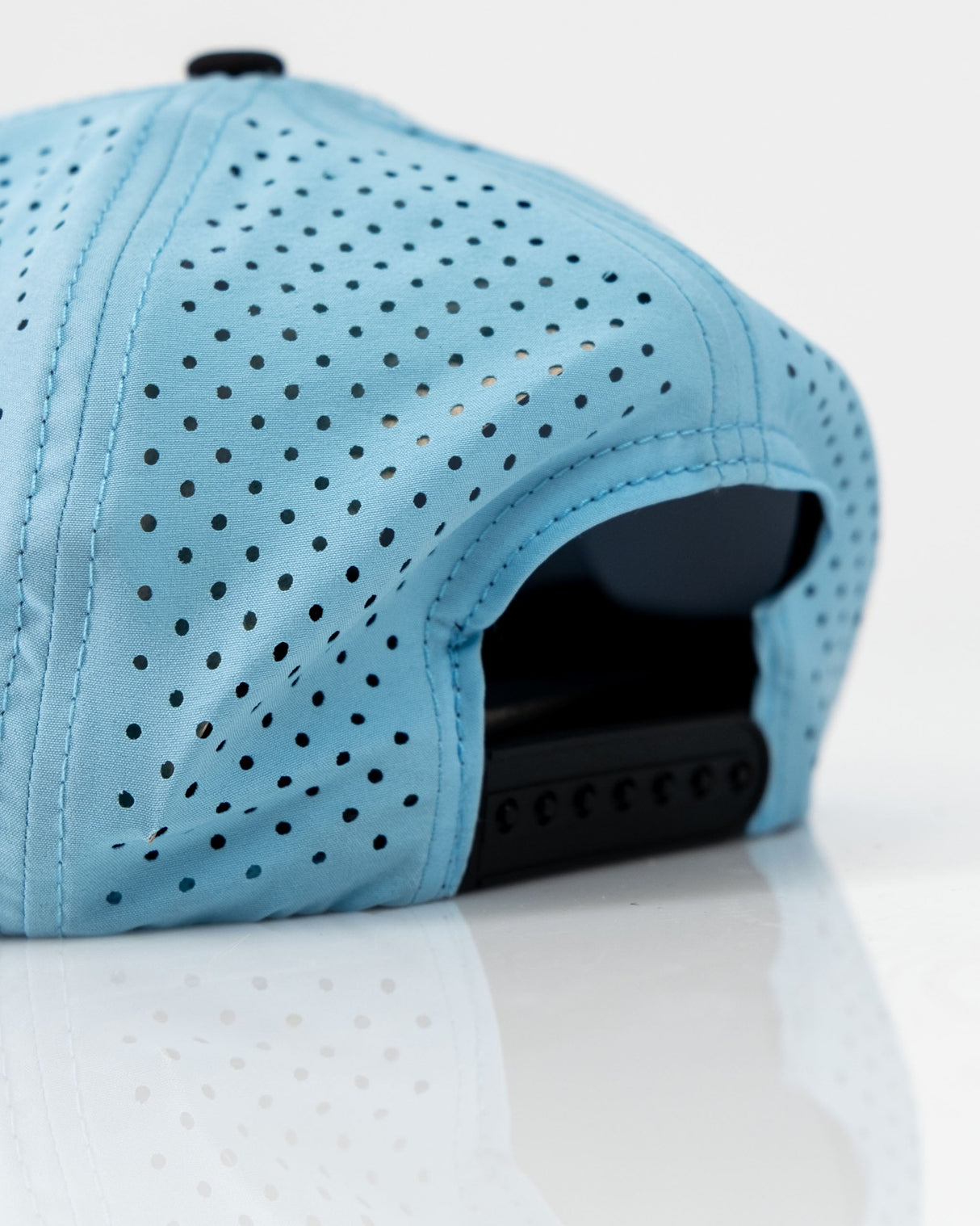 Gorra de cuerda perforada - Azul bebé, dedo medio