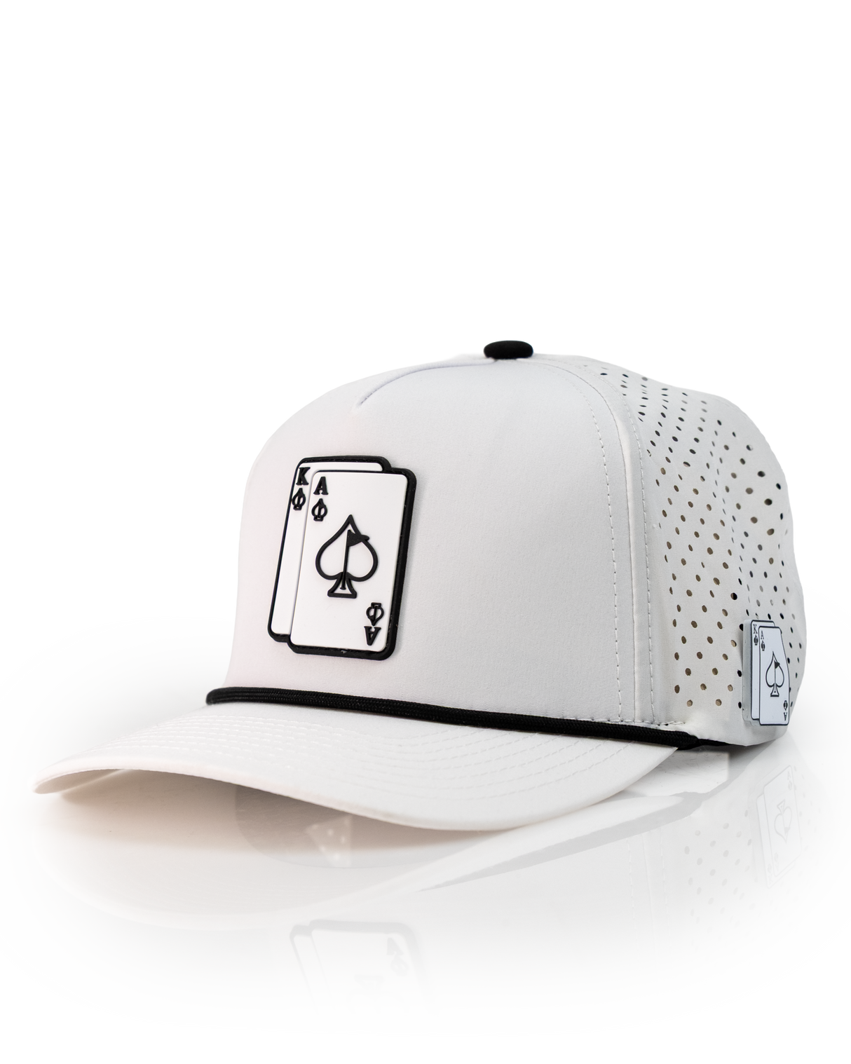 Gorra de Cuerda Perforada Ace/King Blanca