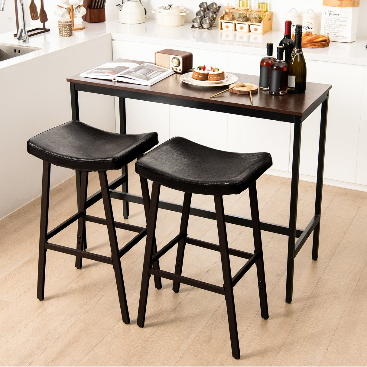 Juego de 2 taburetes de bar con asiento de silla de montar tapizado en cuero sintético y reposapiés - Marrón