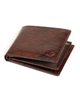 Cartera café elegante y ajustada