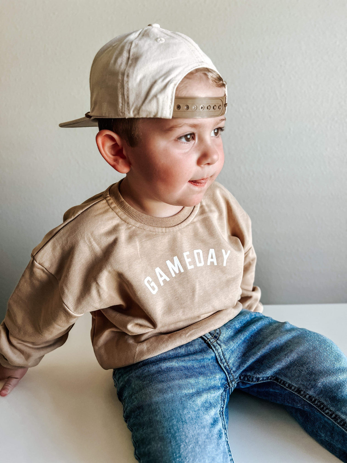 Sudadera cuello redondo Gameday – Camel