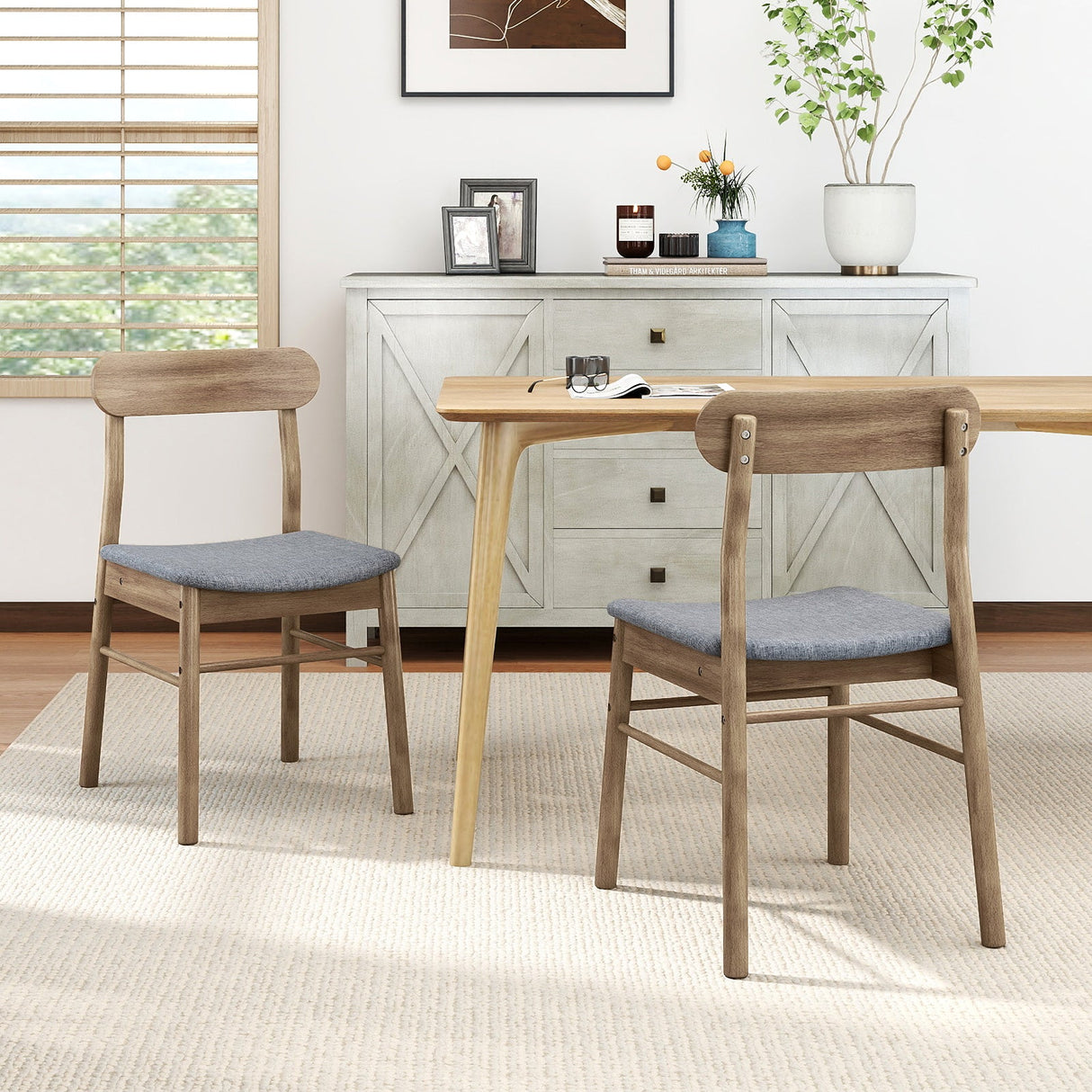Juego de 4 sillas de comedor sin brazos tapizadas en tela con estructura de madera de caucho - Roble