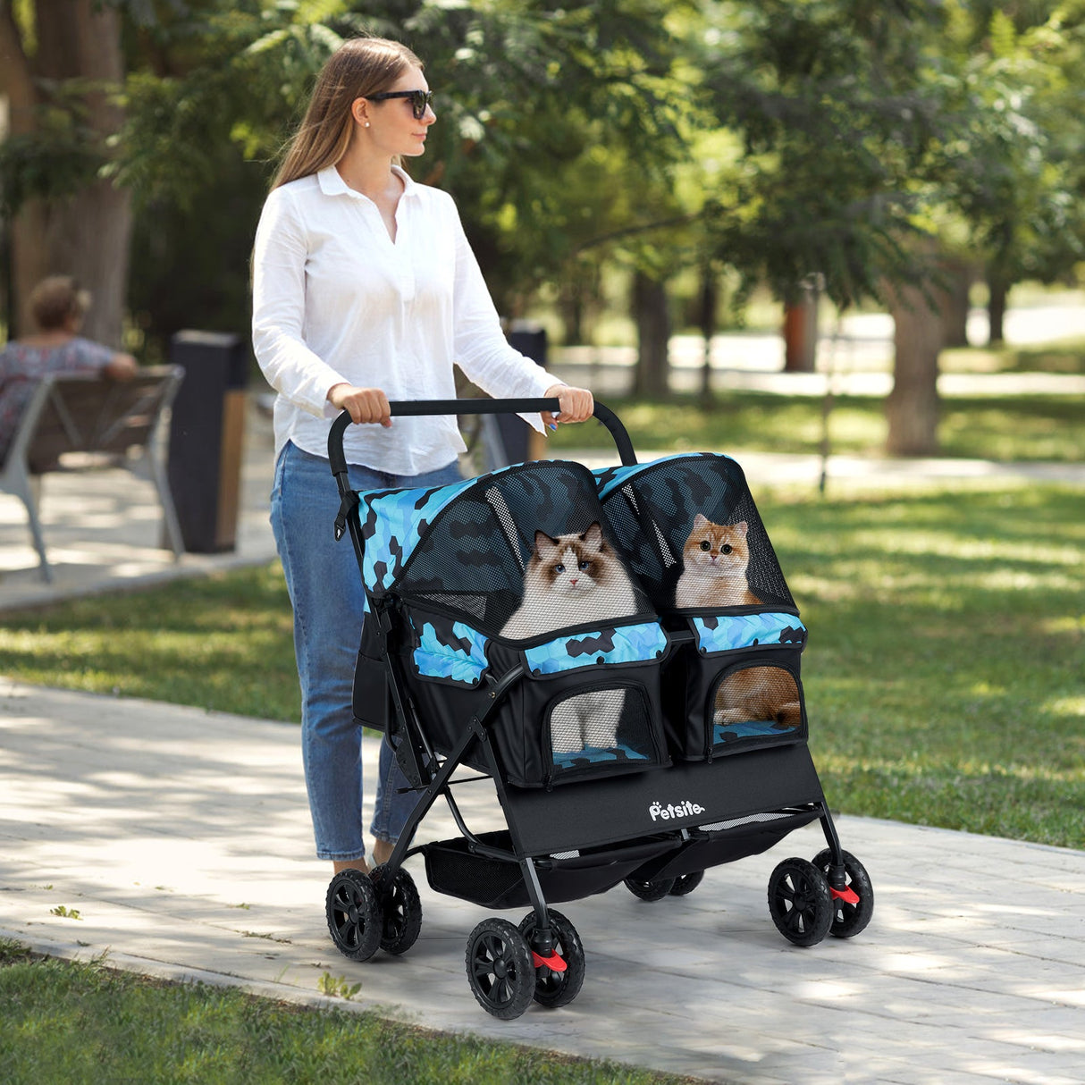Cochecito doble plegable para mascotas con parasol ajustable y cesta de almacenamiento