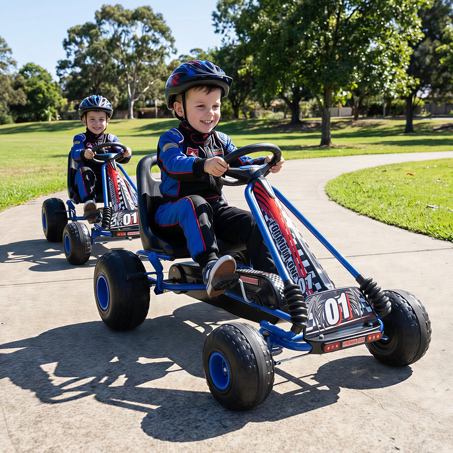 Go Kart para niños con pedales de 4 ruedas, asiento ajustable y ruedas para todo terreno