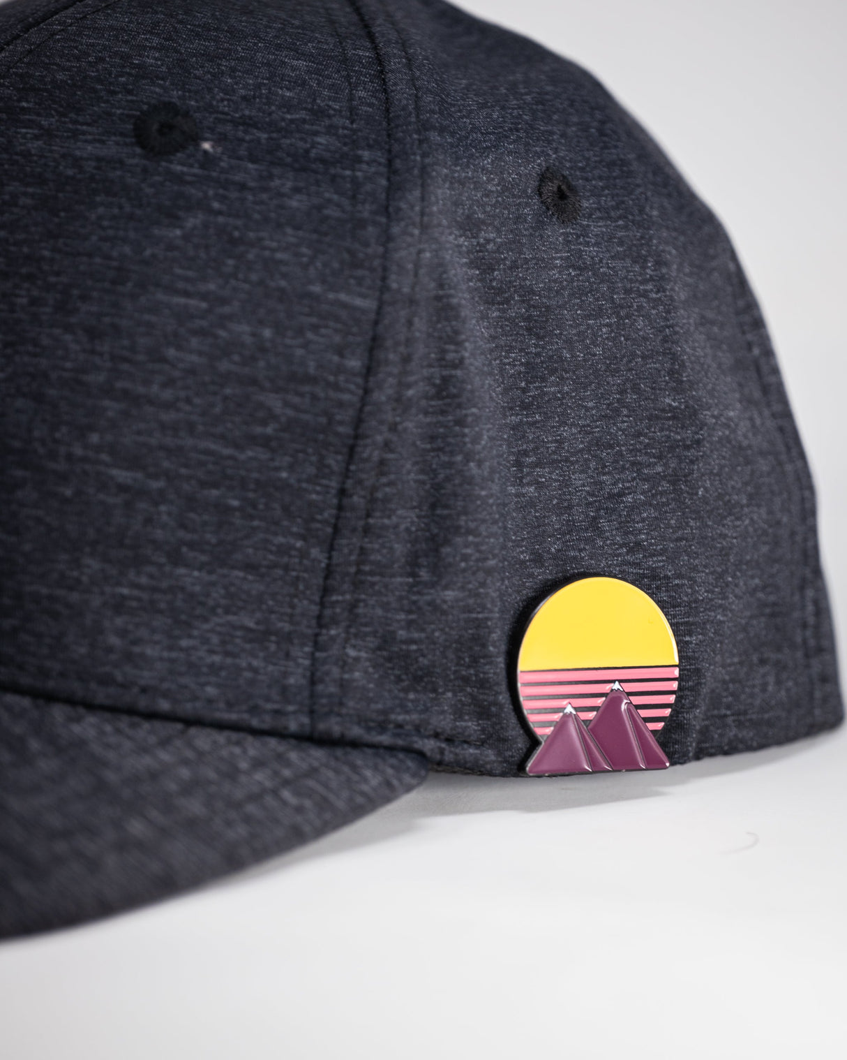Gorro con Pala Performance - Carbón