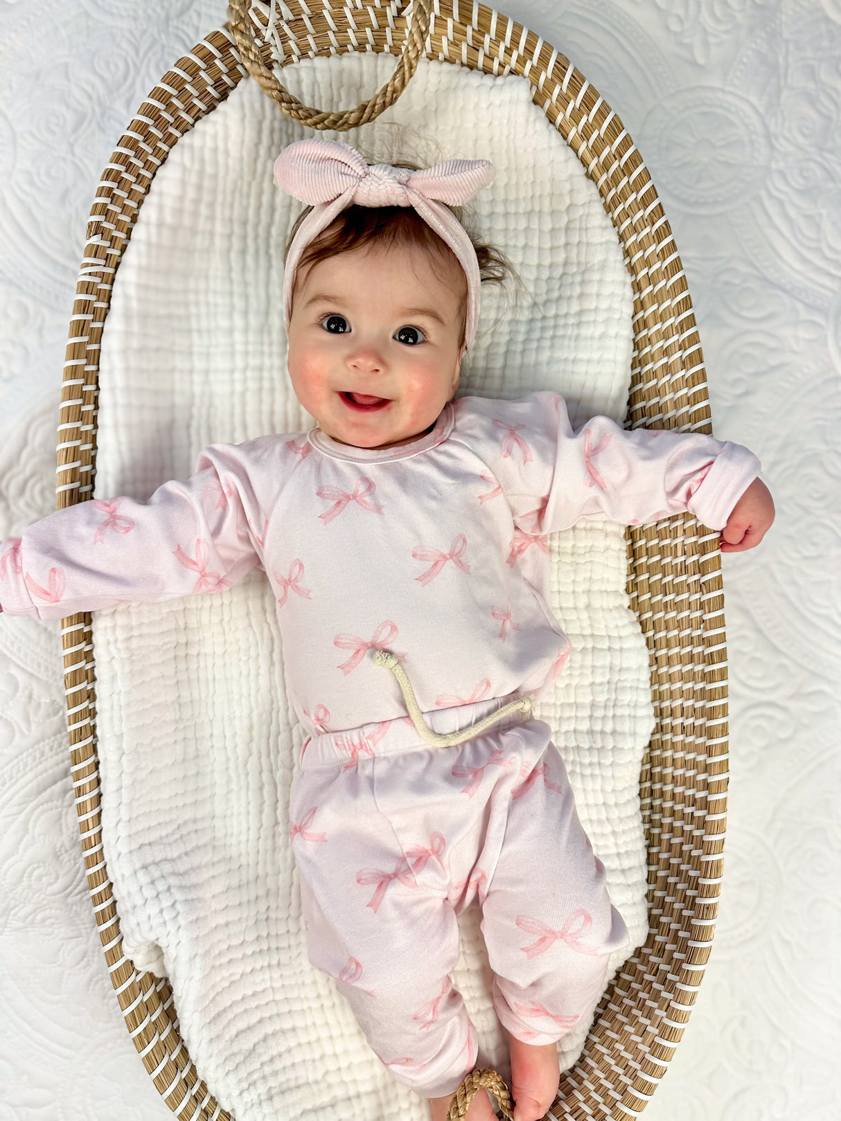 Blushing Bows Conjunto de salón modal *0-3m y talla 5 restantes