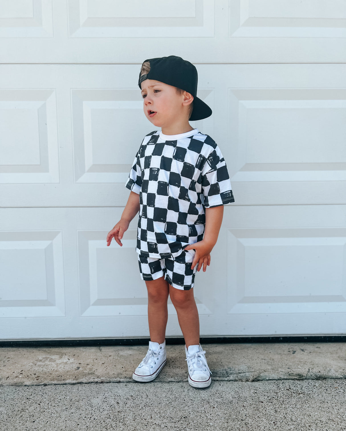 Conjunto de shorts a cuadros blancos y negros de algodón orgánico