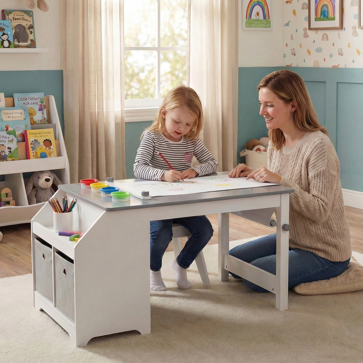 Juego de mesa y taburete de arte para niños, escritorio de actividades para niños pequeños con rollo de papel y 4 vasos de pintura para dibujar y aprender, color gris