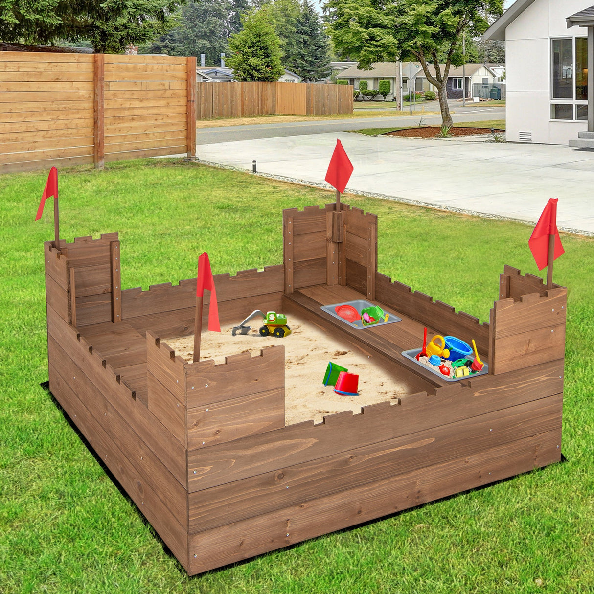 Cajón de arena de madera para niños con forro inferior y banderas rojas