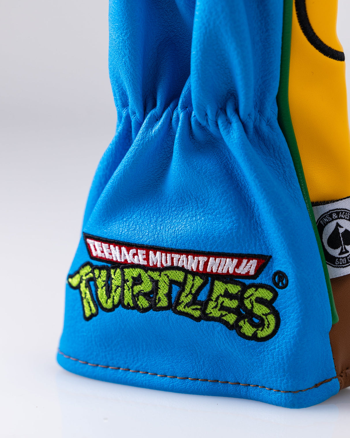TMNT - Portada Híbrida de Leonardo