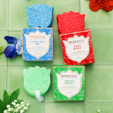 Set de tres exfoliantes corporales Les Fleurs 1