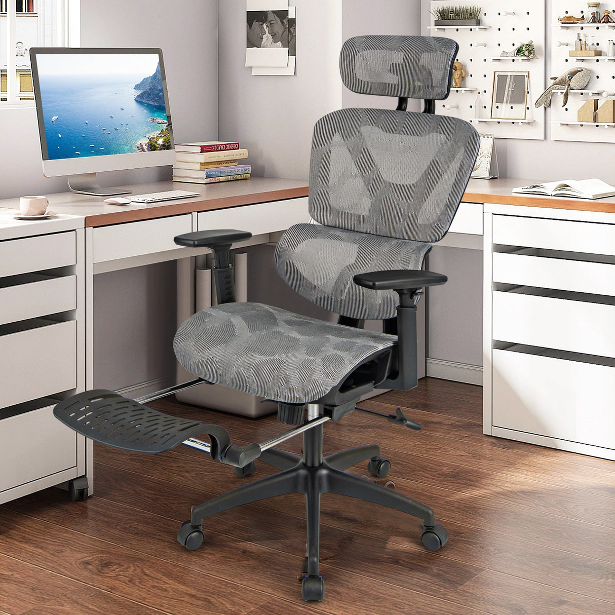 Silla de oficina de malla con respaldo reclinable y reposapiés retráctil - Gris