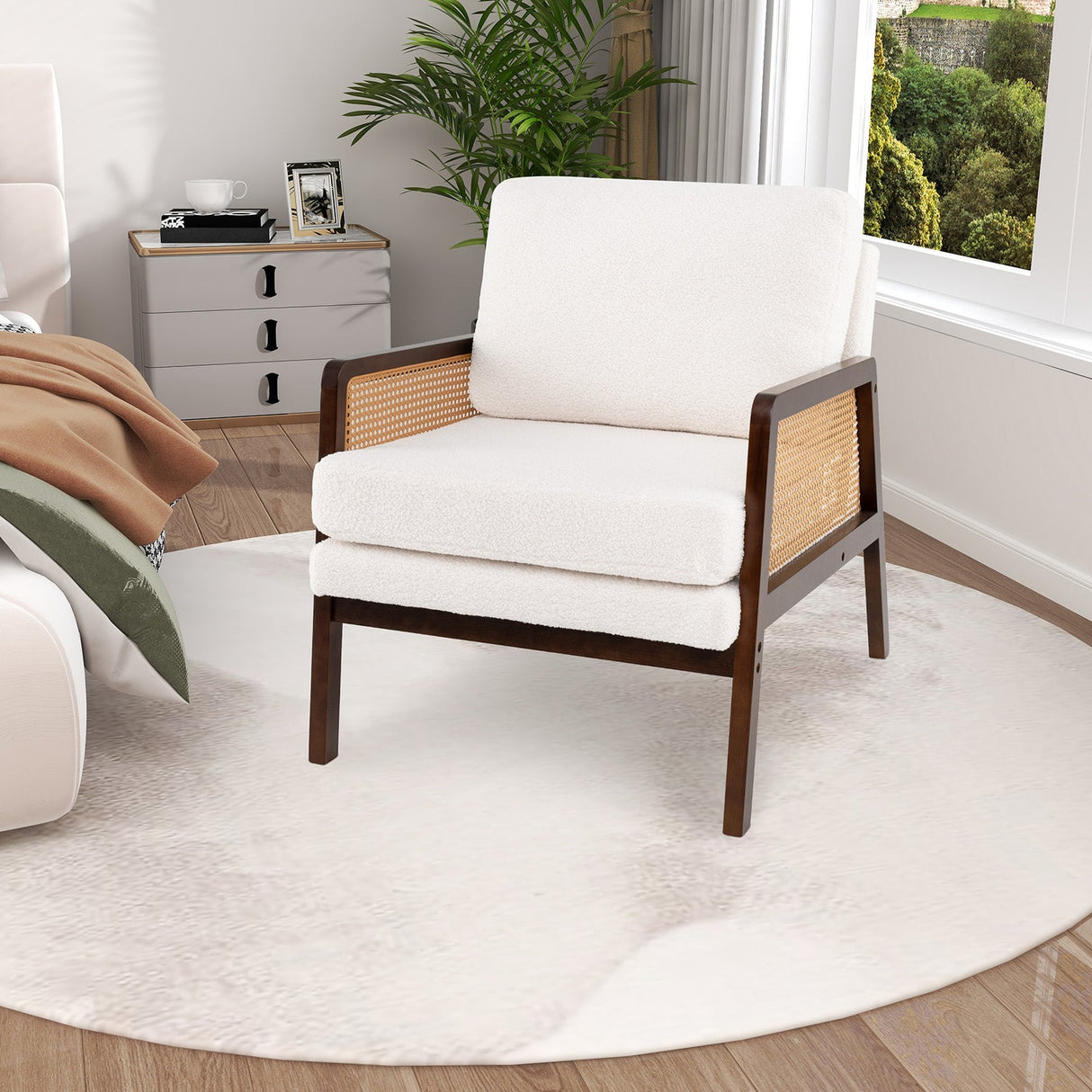 Sillón auxiliar Mid Century Modern con brazos de ratán y cojín