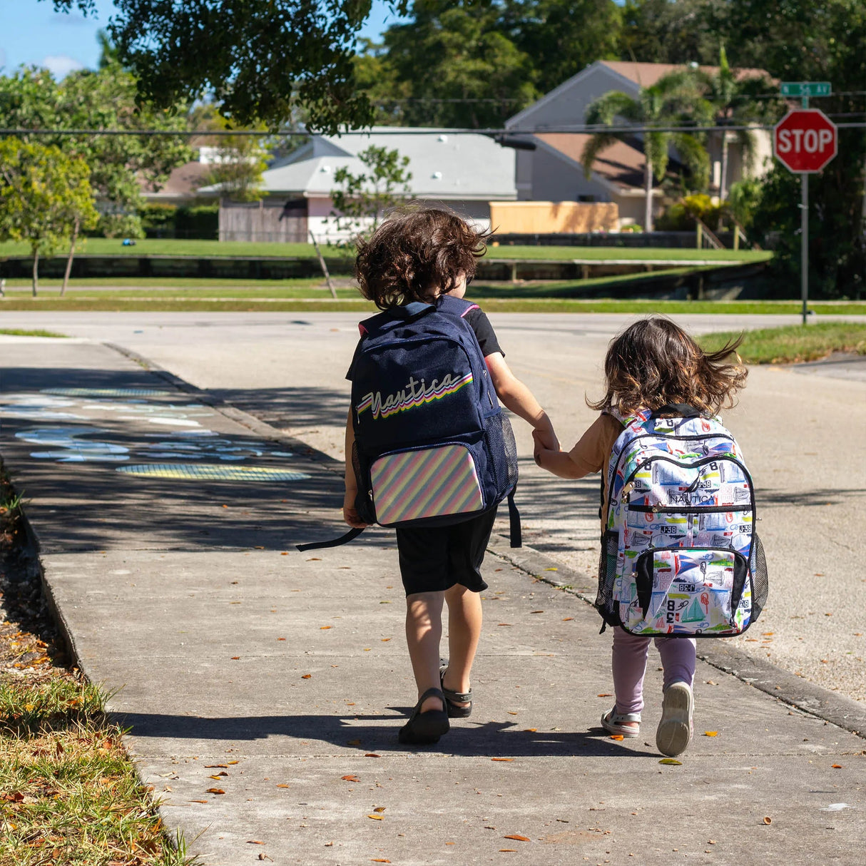 Mochila escolar infantil | Día soleado | 40.6 cm de alto