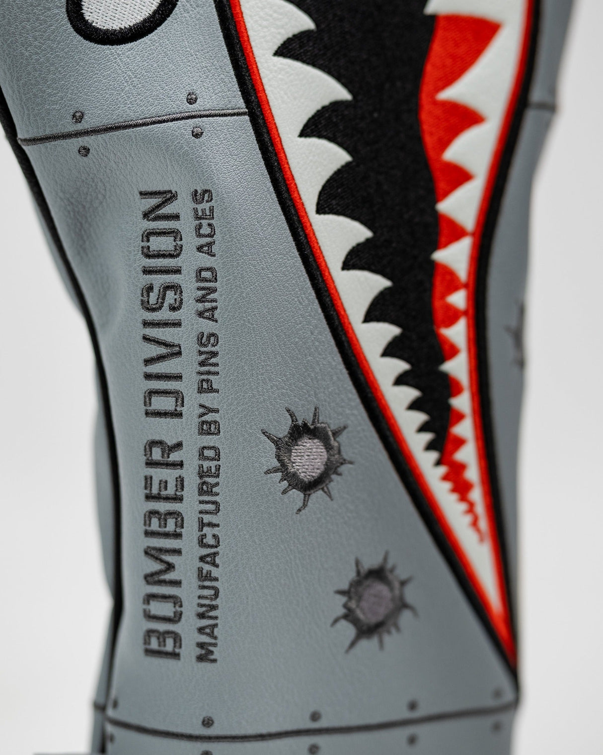 Funda de driver Bomber