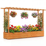 Jardinera elevada con celosía y orificios de drenaje