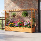 Jardinera elevada con celosía y orificios de drenaje