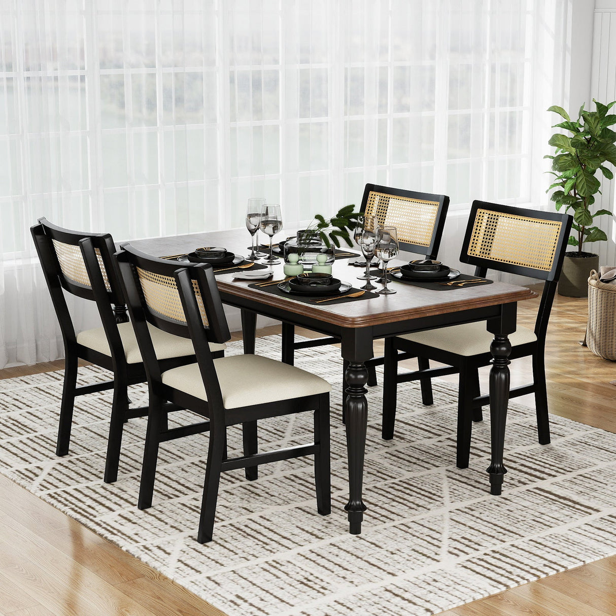 Juego de 4 sillas de comedor de ratán, sillas de cocina tapizadas en tela con asiento acolchado y patas de madera de caucho - Negro