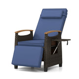 Sillón reclinable de mimbre para patio con respaldo y reposapiés ajustables