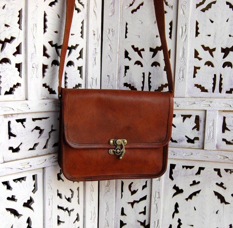 El bolso bandolera femenino