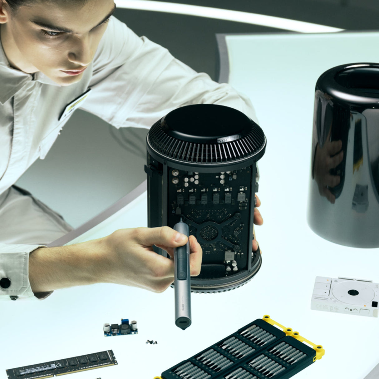 Set maestro de destornilladores eléctricos de precisión SNAPBLOQ™ S-A01