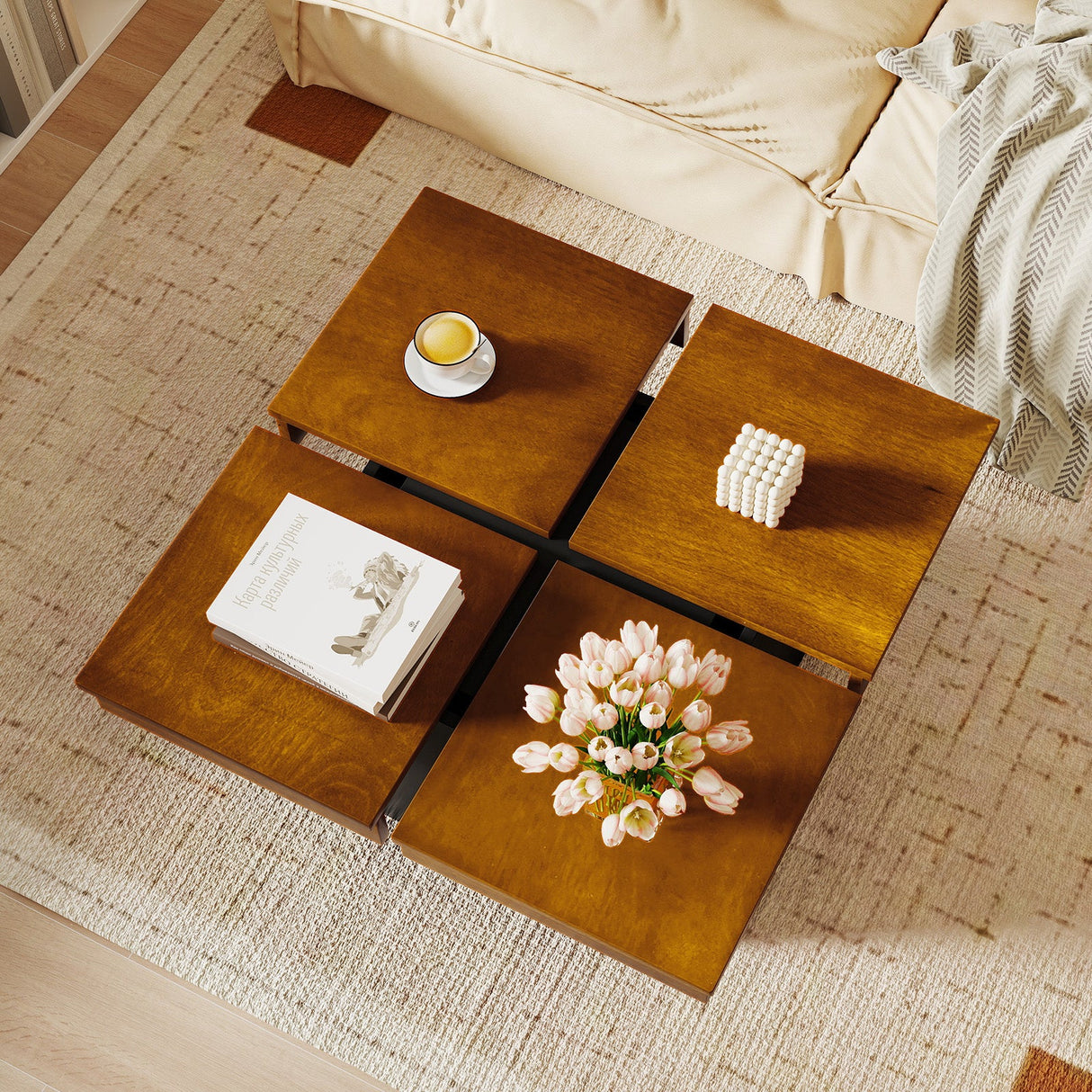 Mesa de centro cuadrada de estilo moderno de mediados de siglo-Nogal