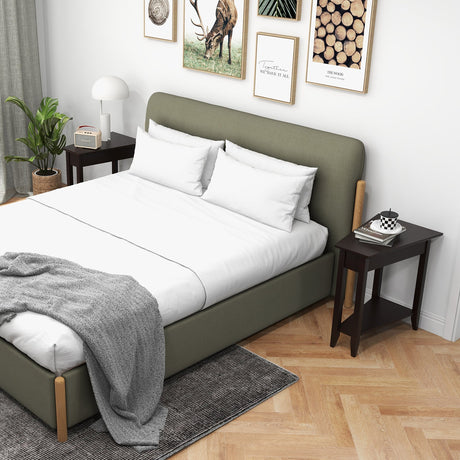 Mesa auxiliar de cuña de 2 niveles con estante de almacenamiento y patas de madera maciza