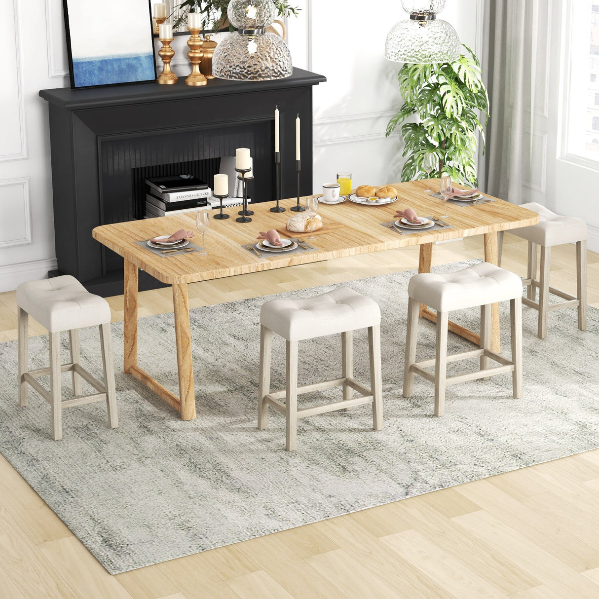 Juego de 4 taburetes tapizados de altura de encimera con asiento de silla de montar curvo