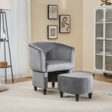 Sillón de terciopelo tapizado con otomana