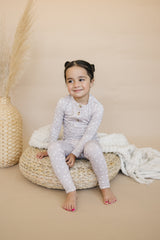 Pijama de bambú de 2 piezas Henley Oopsie Daisy - ¡Tallas para recién nacidos y más!