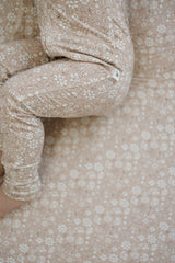 Pelele de bambú Dainty Ditsy con cremallera