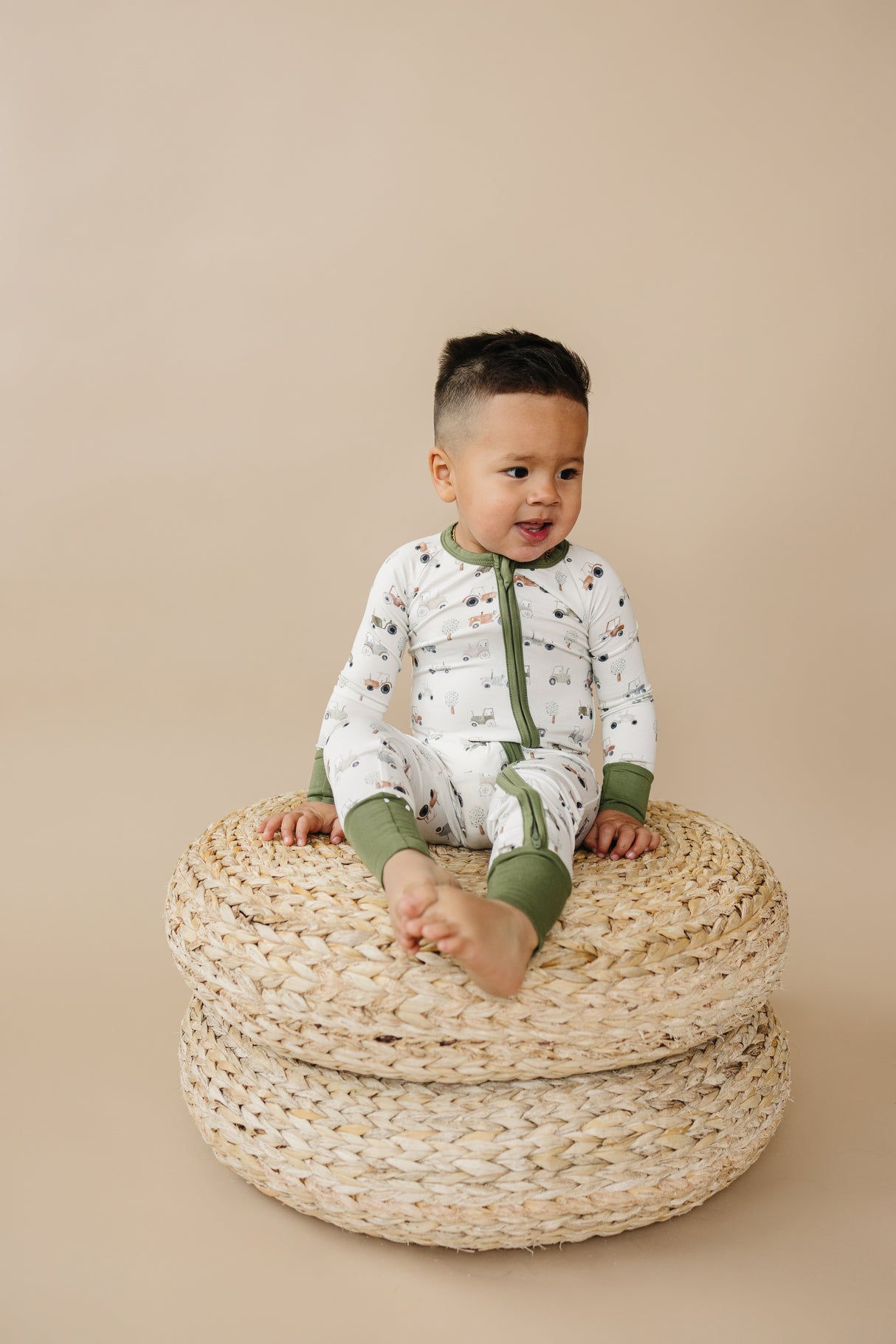 Pijama de bambú Zippy de Tiny Tractors