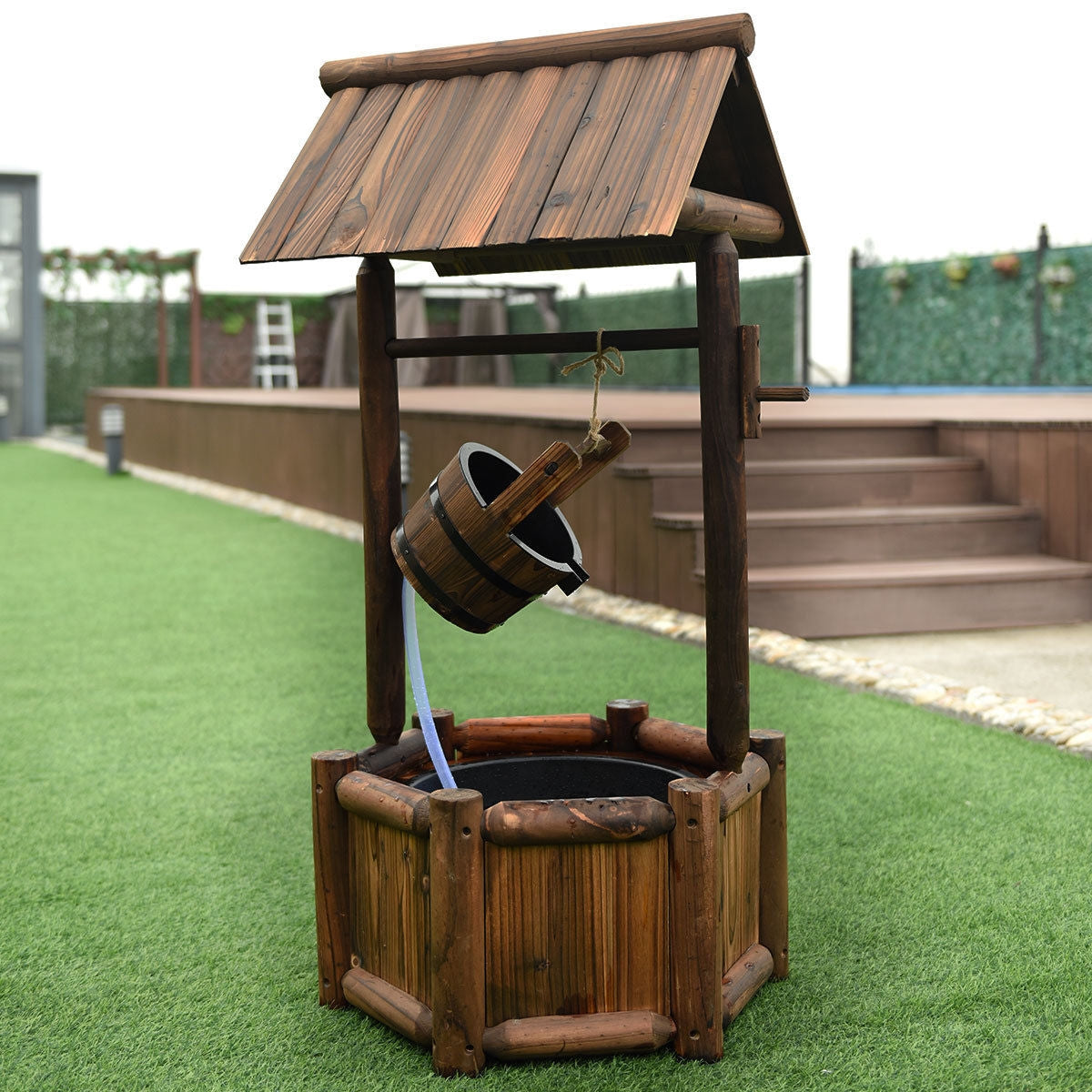 Fuente de agua de madera rústica decorativa para jardín con bomba