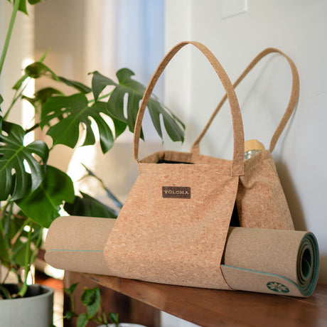 Bolso de mano de corcho