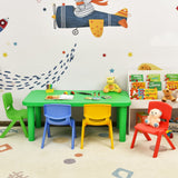 Juego de Mesa y 4 Sillas de Plástico de Colores para Niños