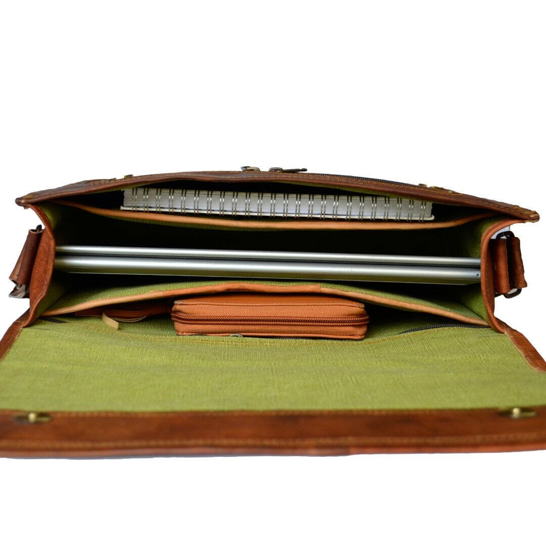 El bolso bandolera con solapa