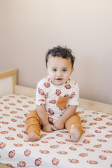 Sábana de bambú para cuna con estampado de fútbol