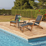 Tumbona plegable de ratán para patio con reposapiés retráctil y estructura de madera de acacia
