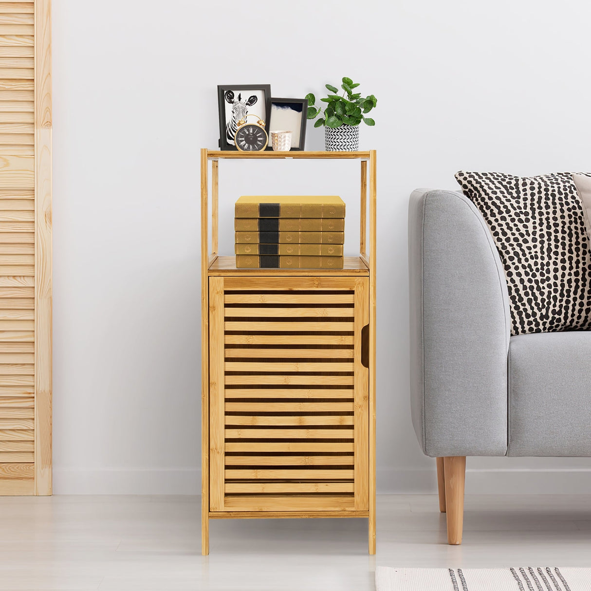 Mueble de almacenamiento de baño de bambú con puerta y estante, esquinero