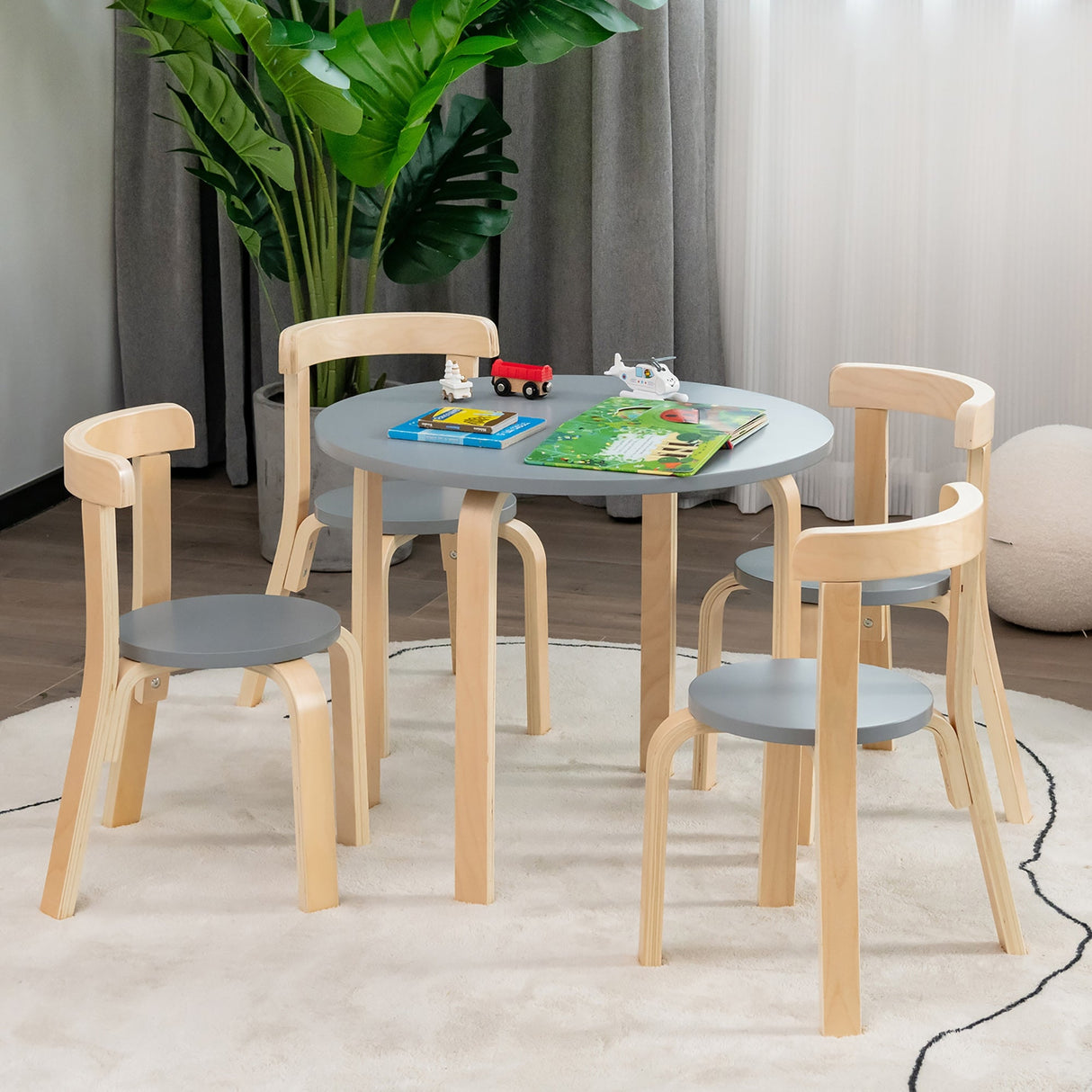 Juego de mesa y 4 sillas de madera para niños con respaldo curvado