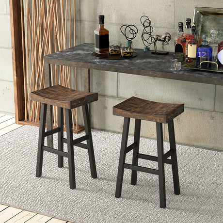 Taburete con asiento de madera maciza de 24 pulgadas con superficie de asiento curvada y reposapiés cómodos