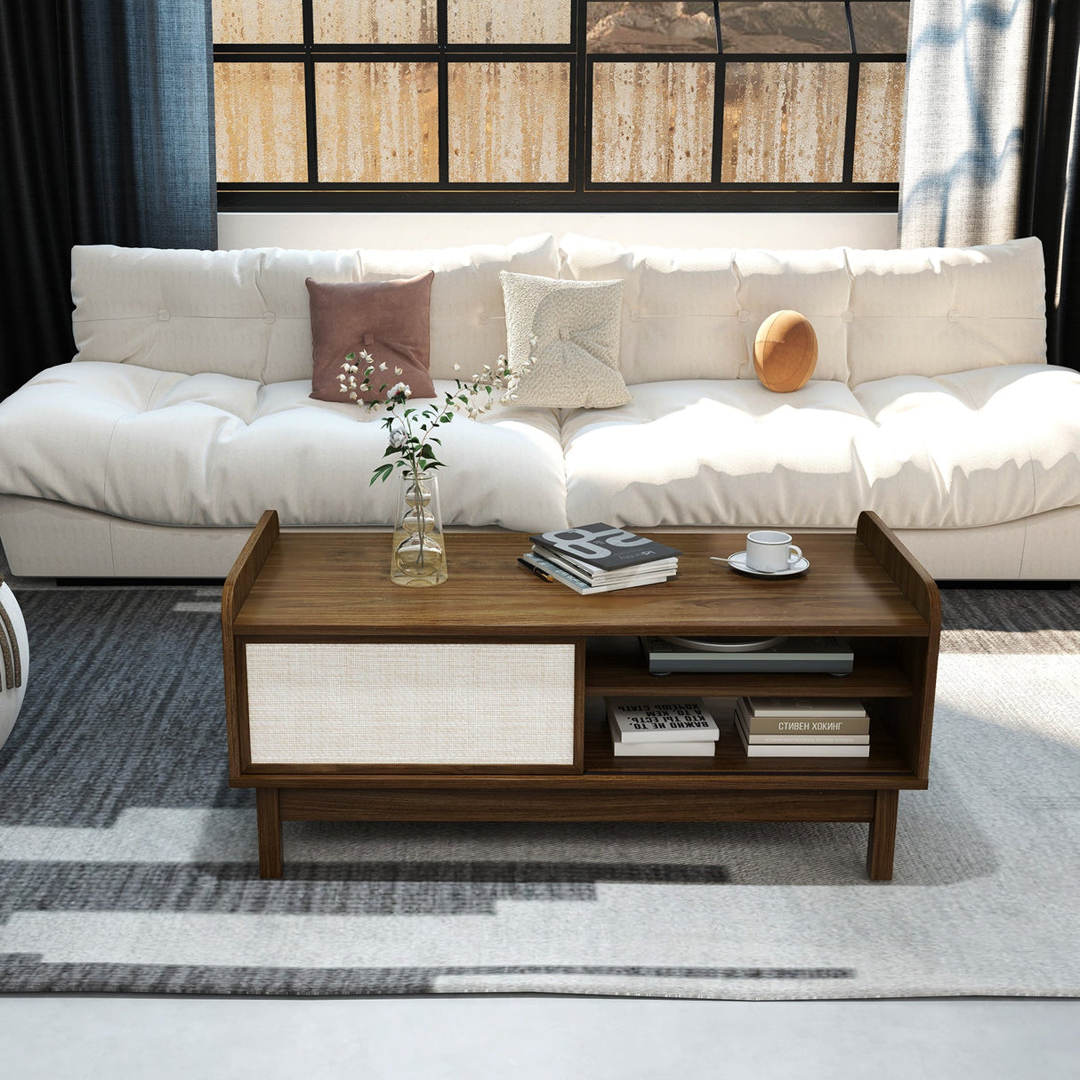 Mesa de centro Mid-Century con almacenamiento, puerta corredera tejida y estante ajustable-Nogal
