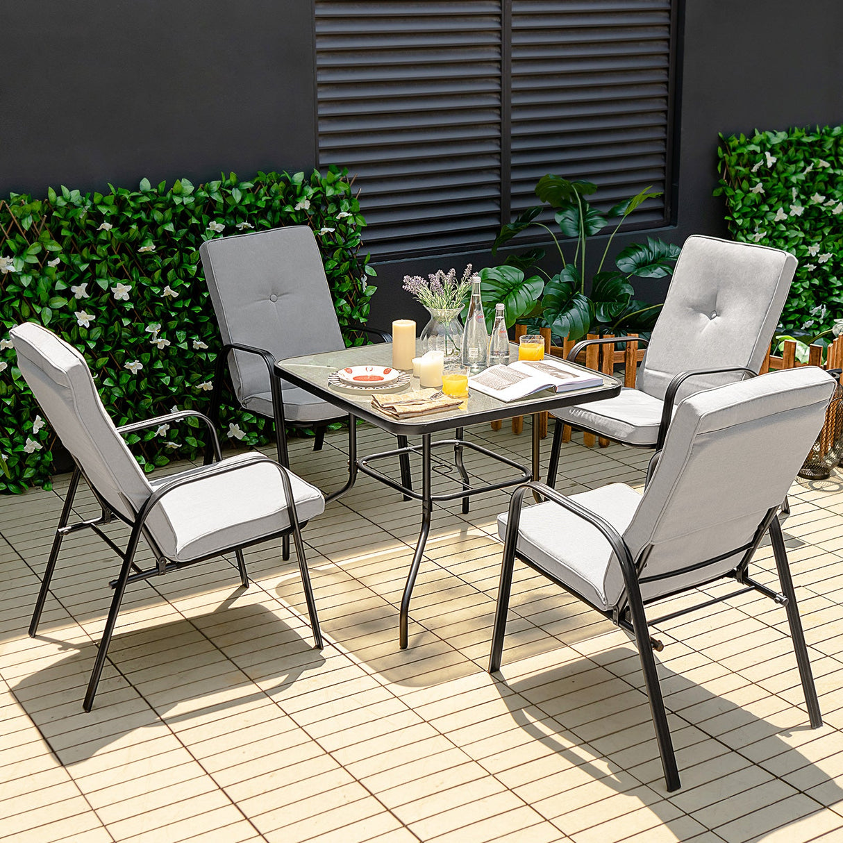 Juego de comedor de patio de 6 piezas con sombrilla y sillas apilables con cojines