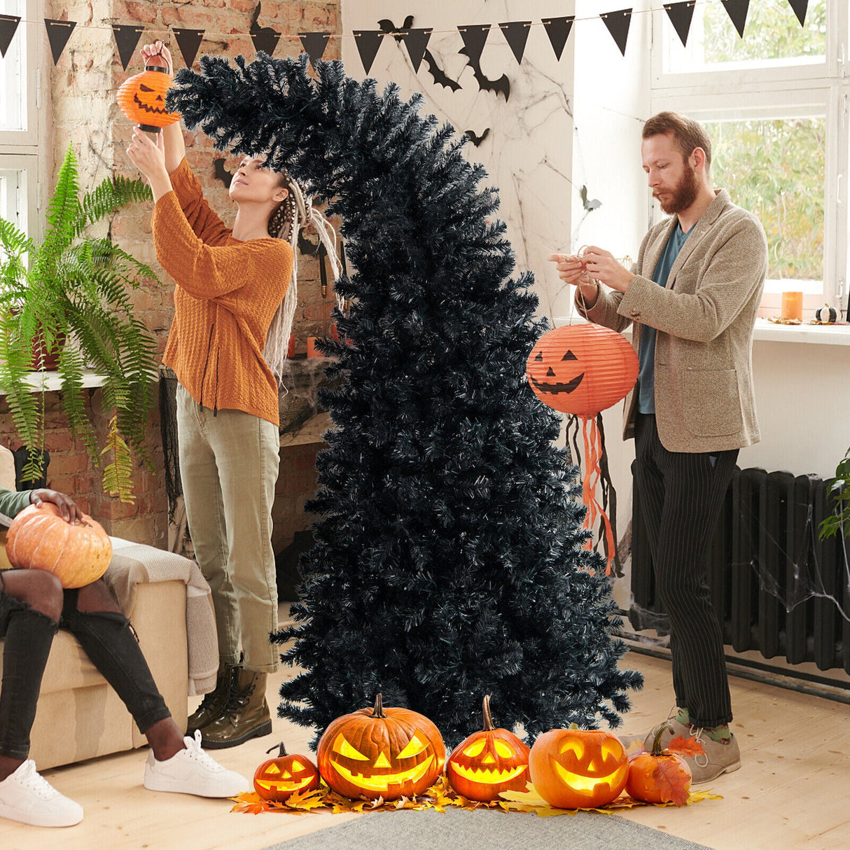 Árbol de Halloween negro preiluminado de 7 pies con 8 modos de flash y 400 luces