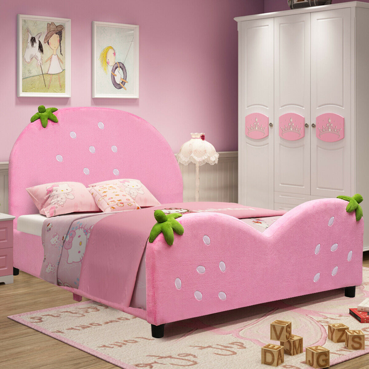 Cama infantil tapizada con diseño de bayas para niños