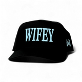 Gorra Wifey